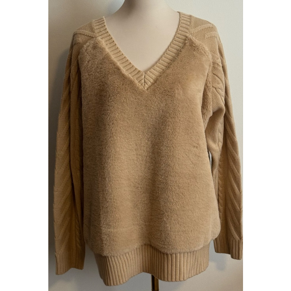 Women's COCO + CARMEN Beige Faux Fur V-Neck Sweater Plus XXL